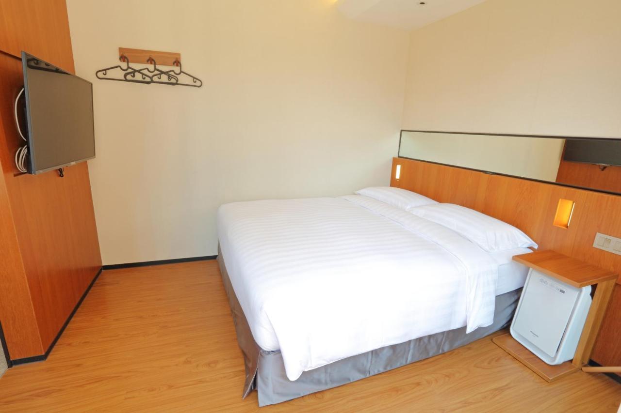 盤古捷旅 - Panco Hotel Taipei Exteriör bild