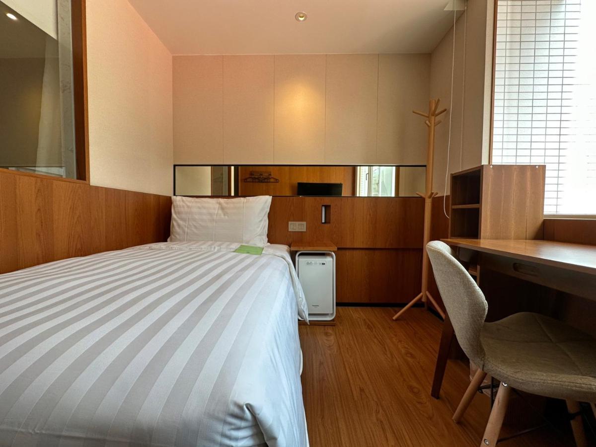 盤古捷旅 - Panco Hotel Taipei Exteriör bild