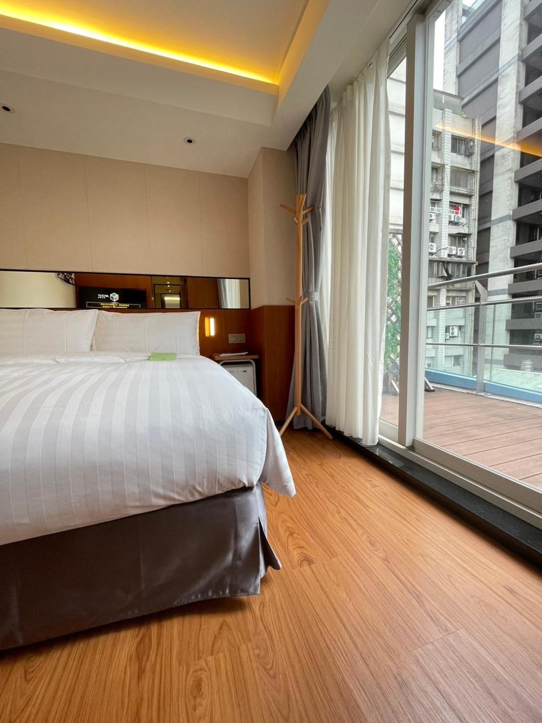盤古捷旅 - Panco Hotel Taipei Exteriör bild